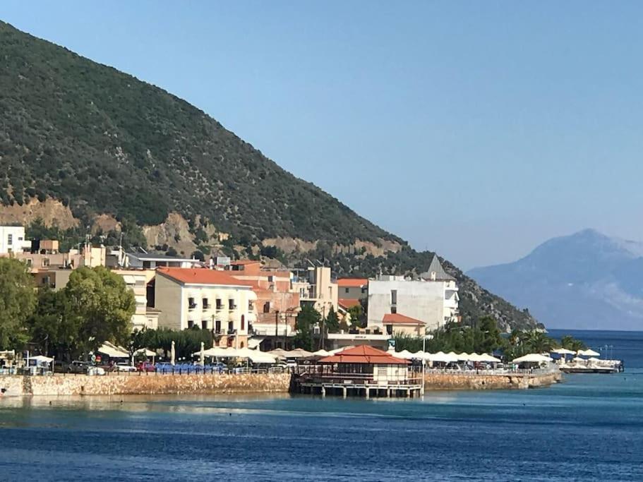 Villa Oleander Agios Nikolaos Loutra Edipsou ภายนอก รูปภาพ