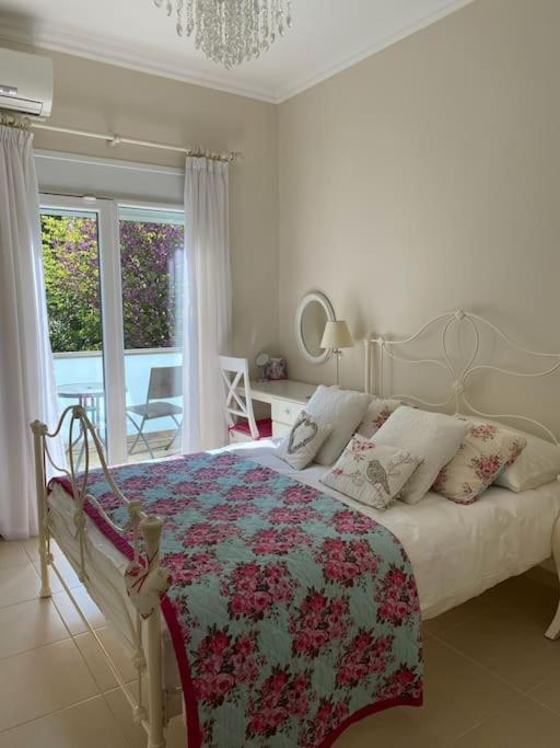 Villa Oleander Agios Nikolaos Loutra Edipsou ภายนอก รูปภาพ
