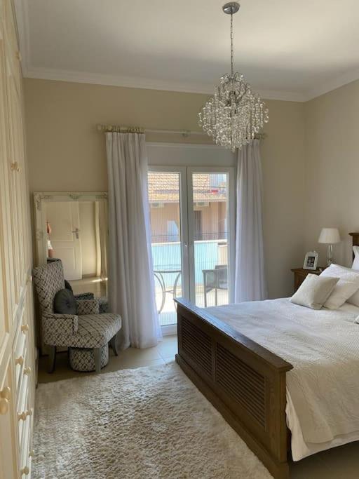 Villa Oleander Agios Nikolaos Loutra Edipsou ภายนอก รูปภาพ